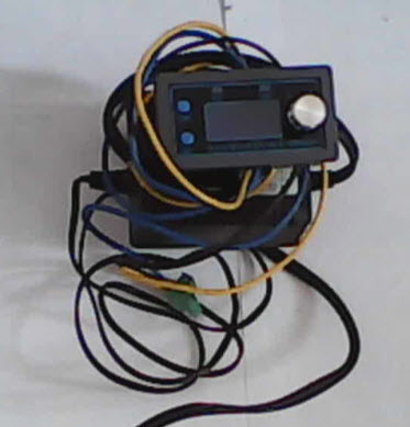 Fuente variable 0-30Vdc Buck-Boost ZK-4KX